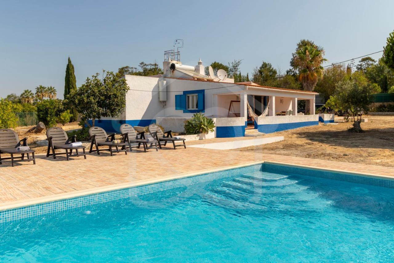 Villas2Go2 Praia Da Marinha Lagoa  Exteriör bild