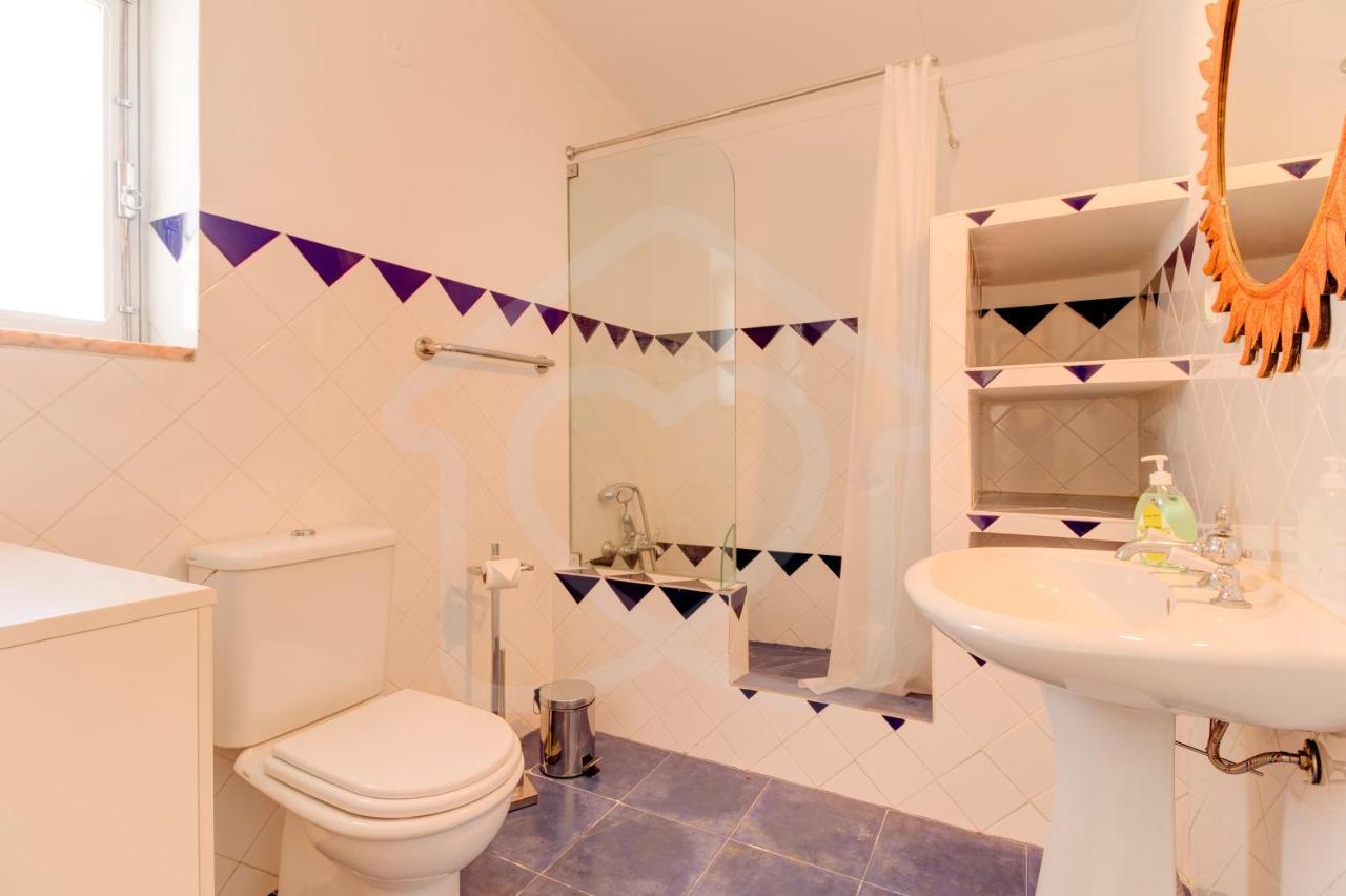 Villas2Go2 Praia Da Marinha Lagoa  Exteriör bild